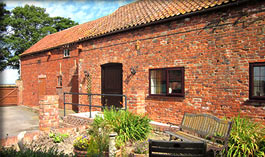 larkrise holiday cottage